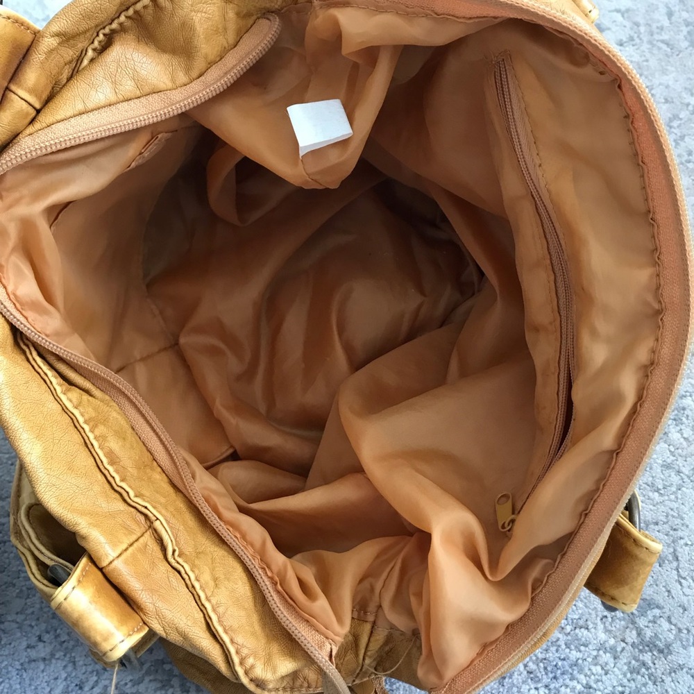 Handbag - Picture 3 of 3